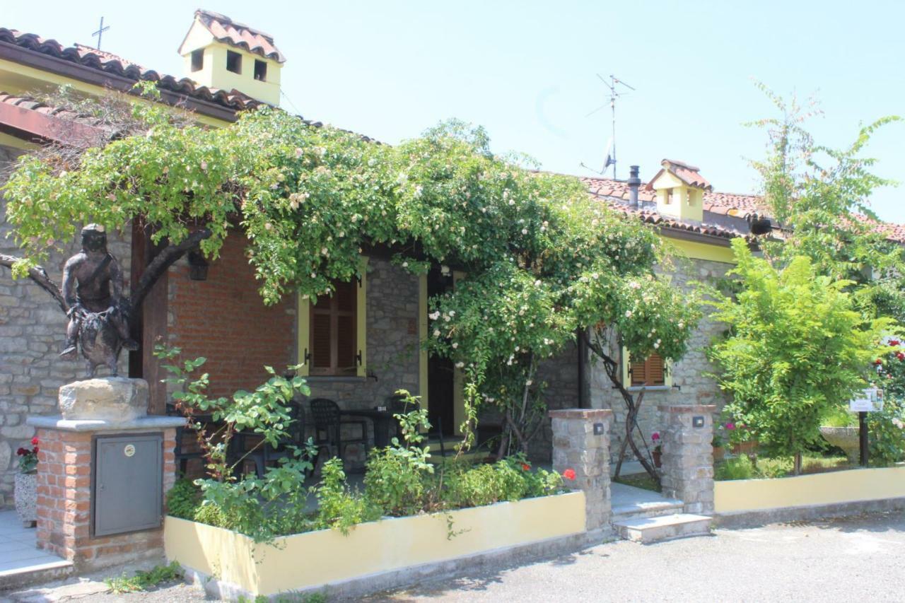 La Casa Di Valerio Villa Montabone Eksteriør billede